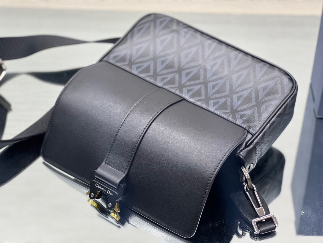 d*or hit the road messenger bag in black cd Di*m*nd canvas