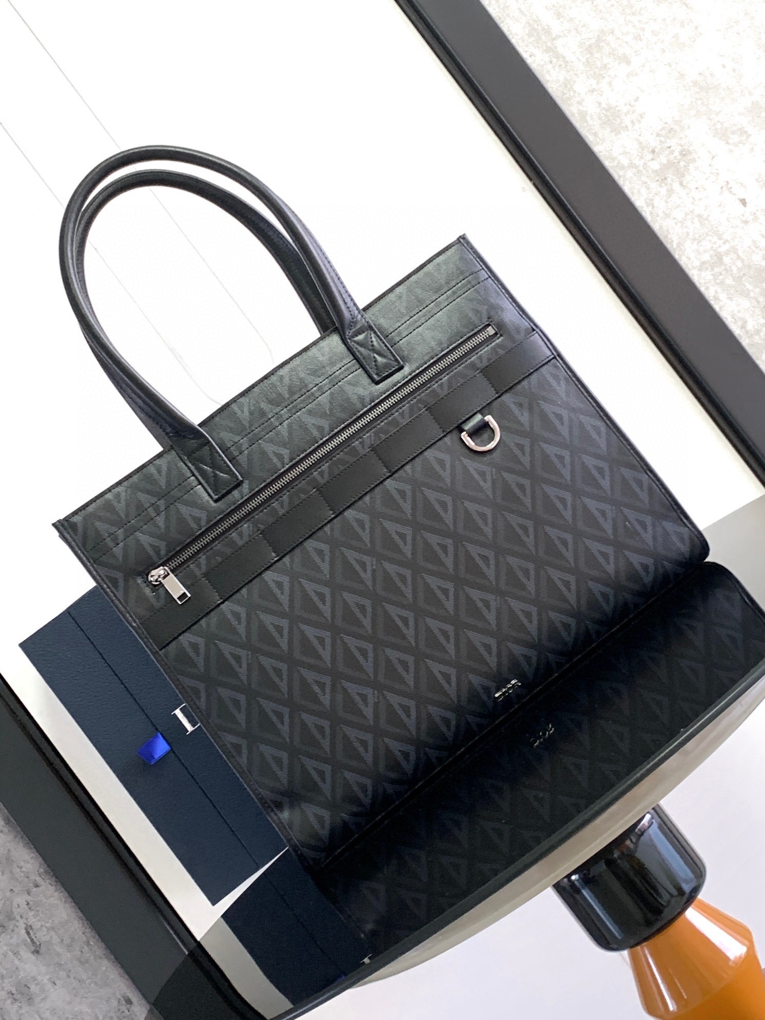 d*or safari tote bag in black cd Di*m*nd canvas