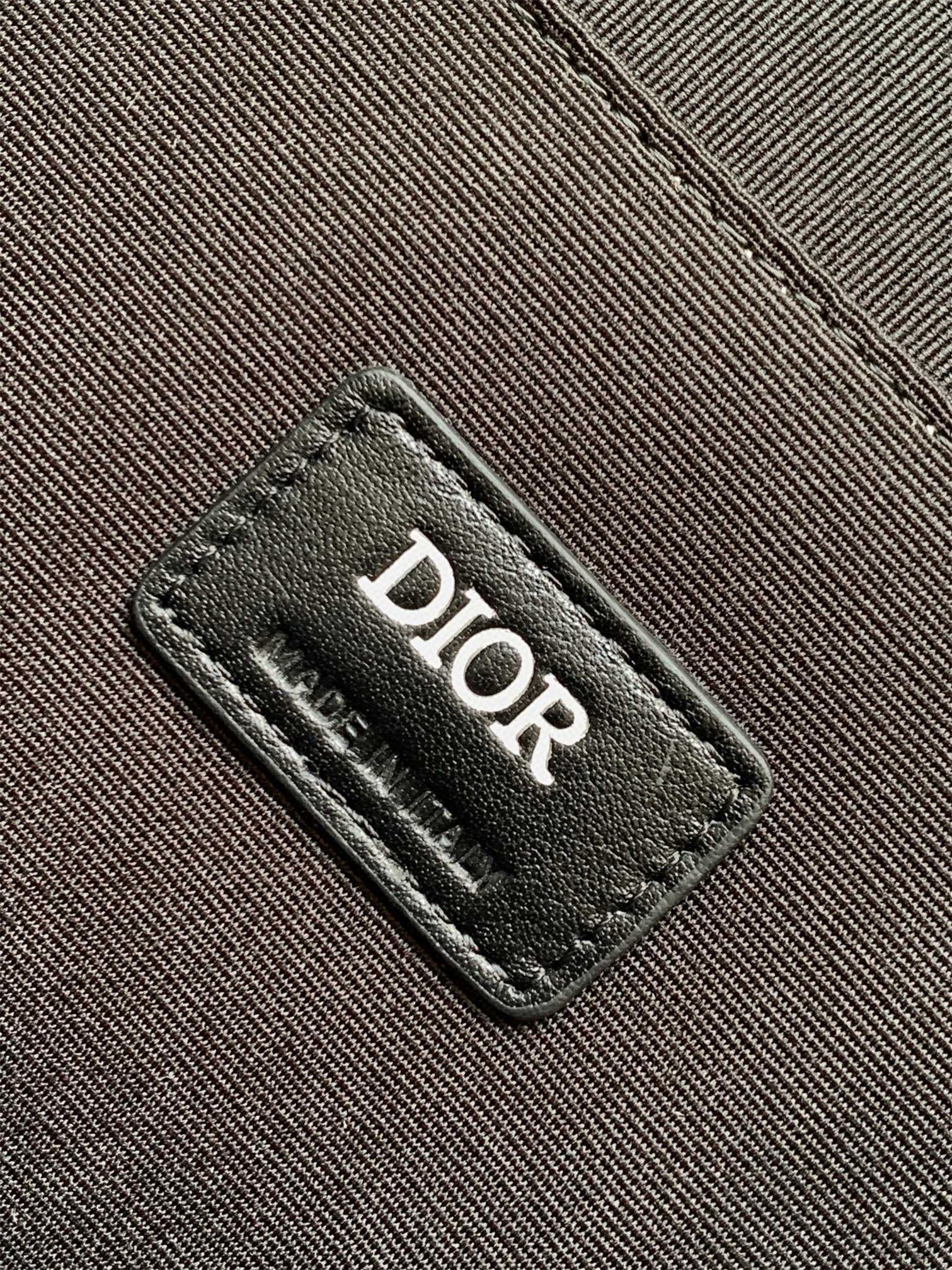 d*or safari tote bag in black cd Di*m*nd canvas