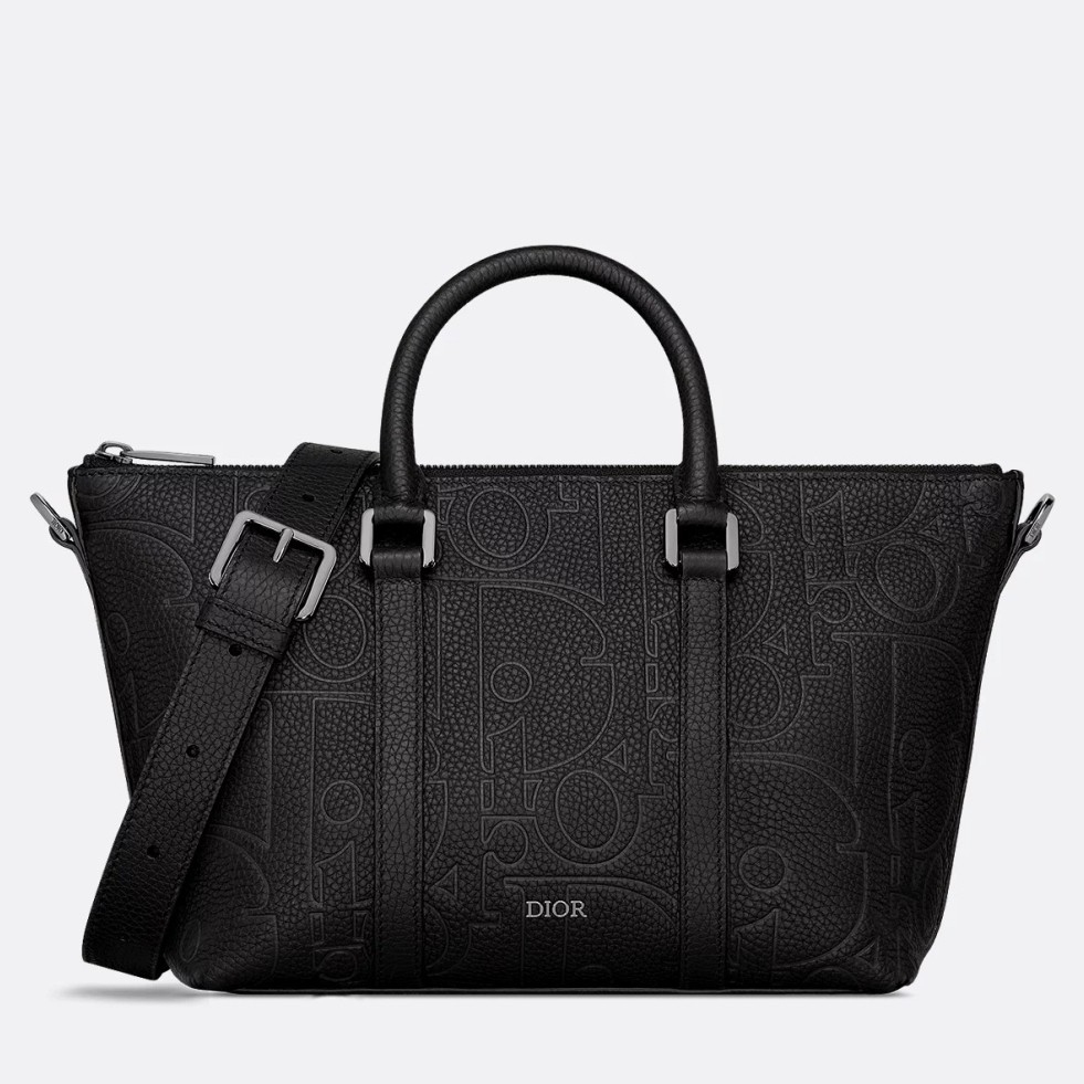 D*or weekender 25 bag in black D*or gravity leather