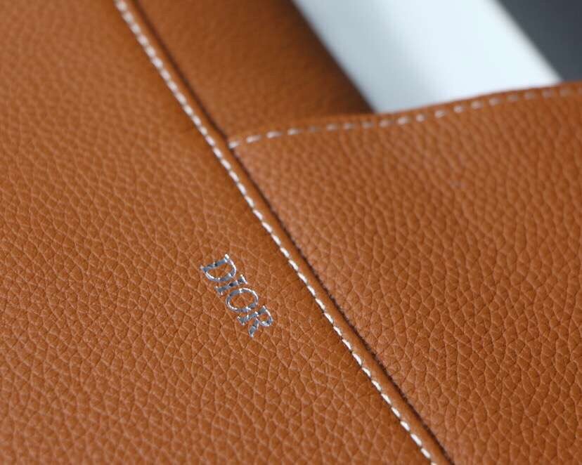 D*or men''s saddle belt bag in brown grained calfskin