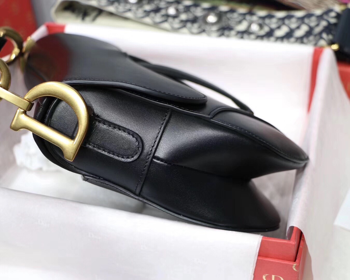 D*or saddle bag in black calfskin