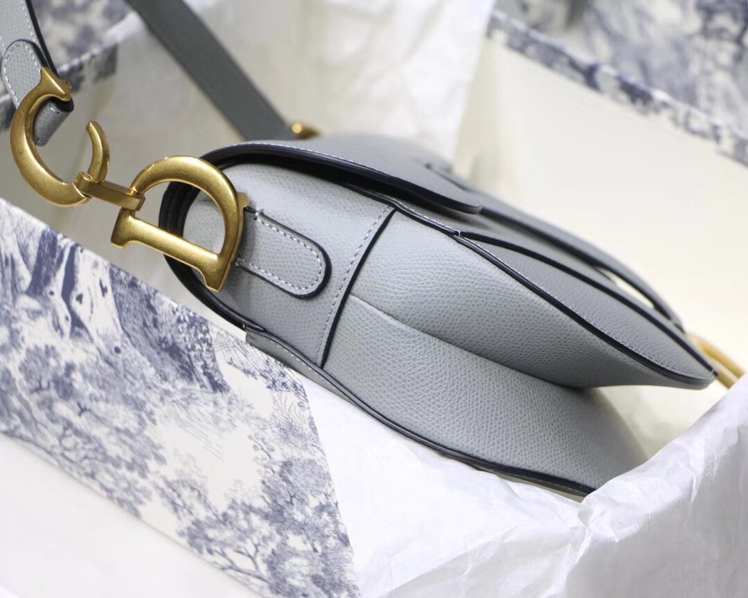 D*or saddle bag in grey grained calfskin
