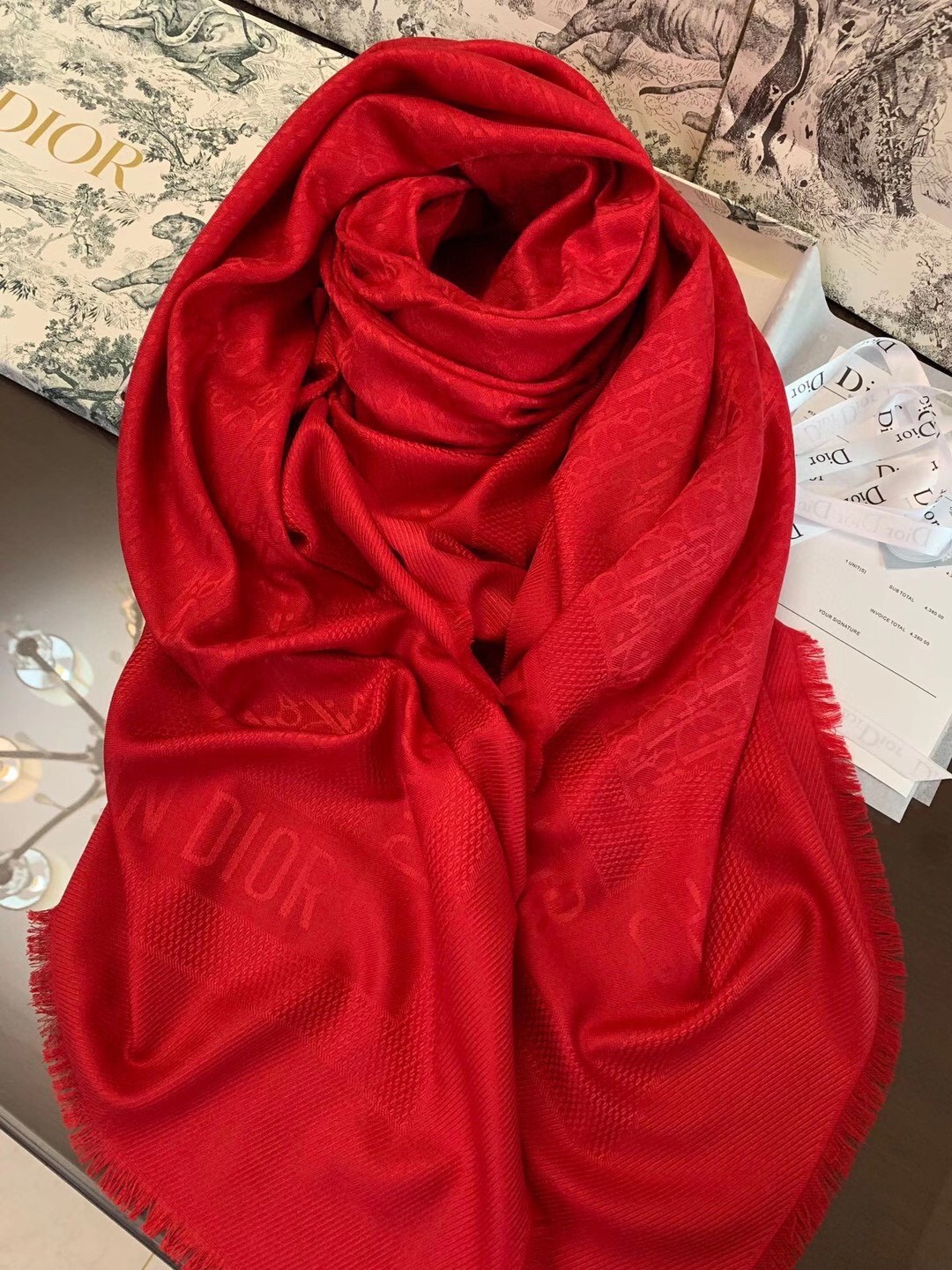 D*or red oblique shawl 140 cm