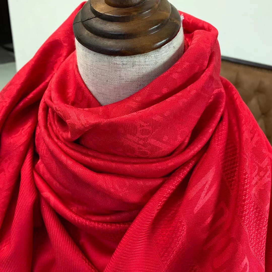D*or red oblique shawl 140 cm