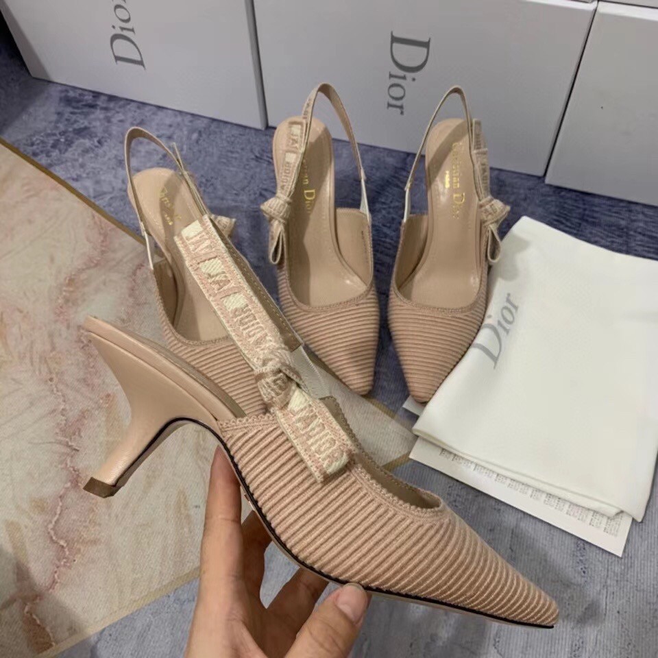 D*or j