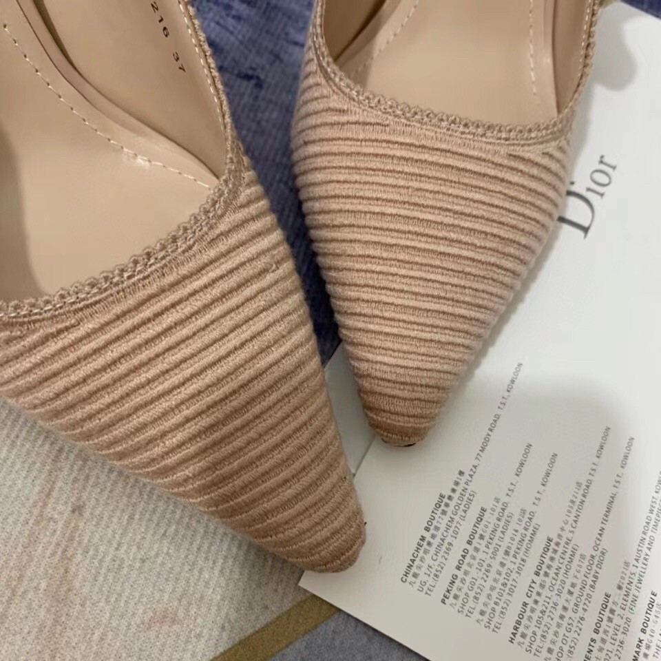 D*or j
