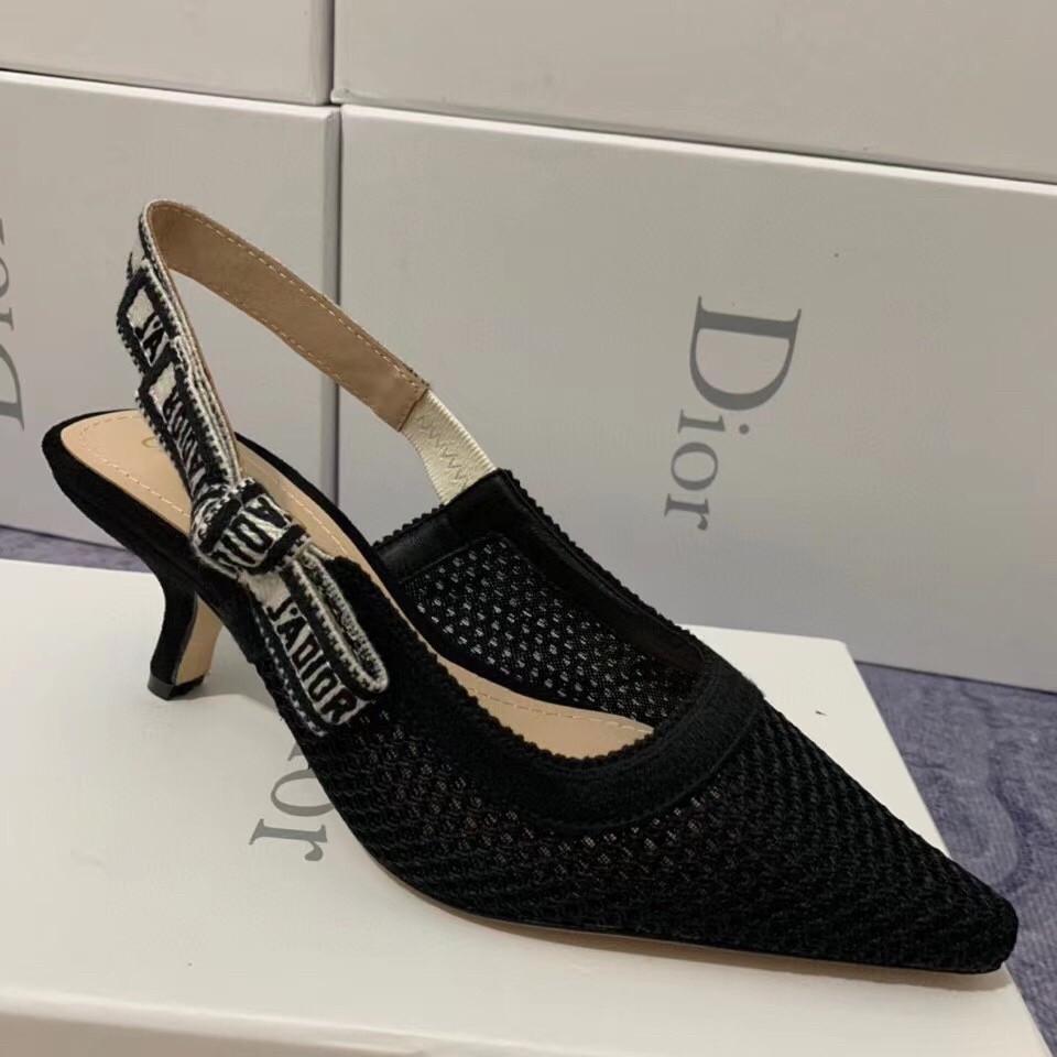 D*or j
