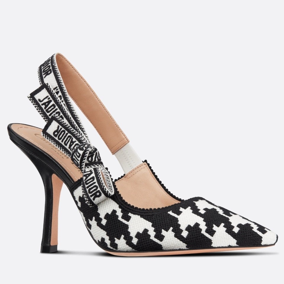 D*or j''aD*or slingback 100mm pumps in black houndstooth embroidery