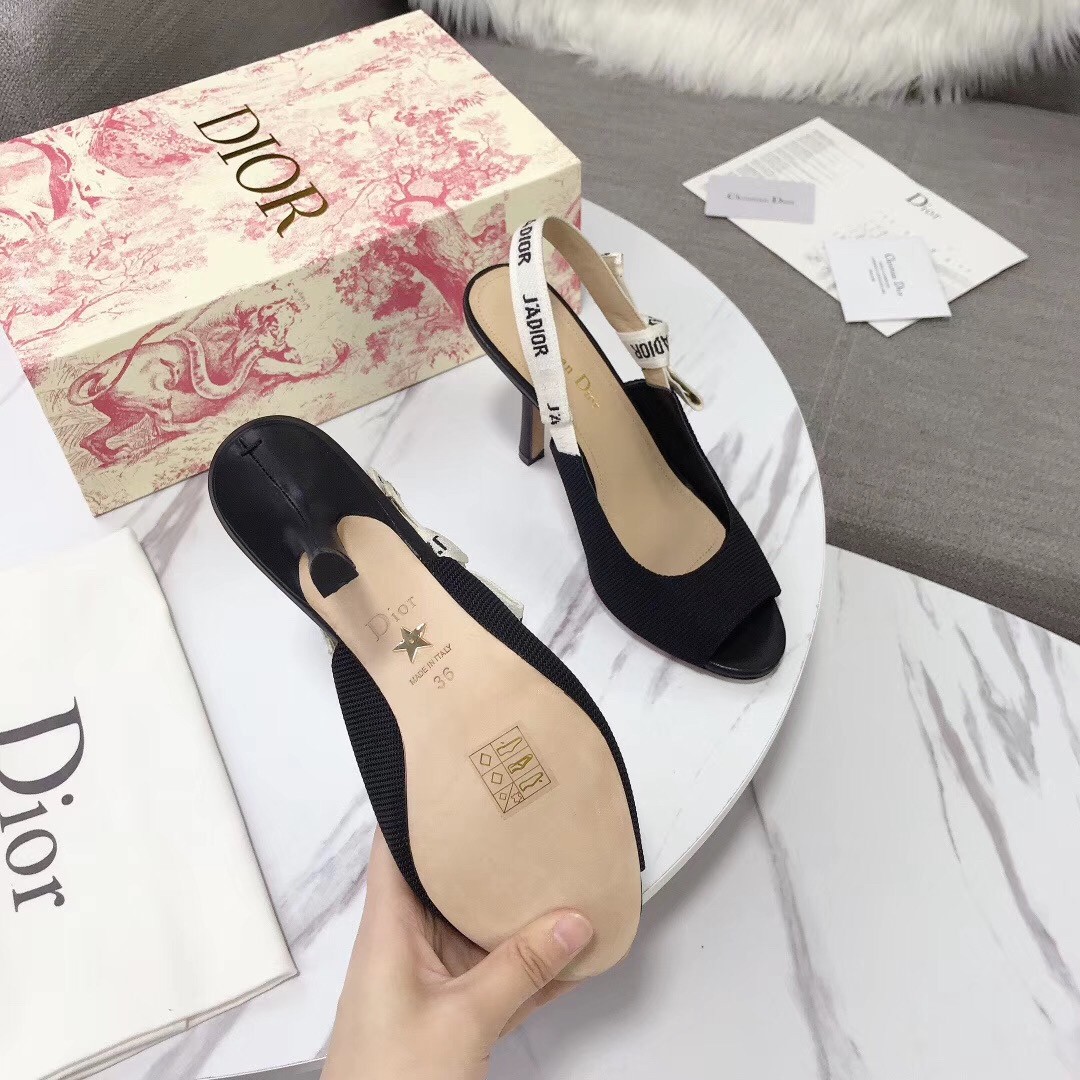 D*or j''aD*or heeled sandals in black technical fabric
