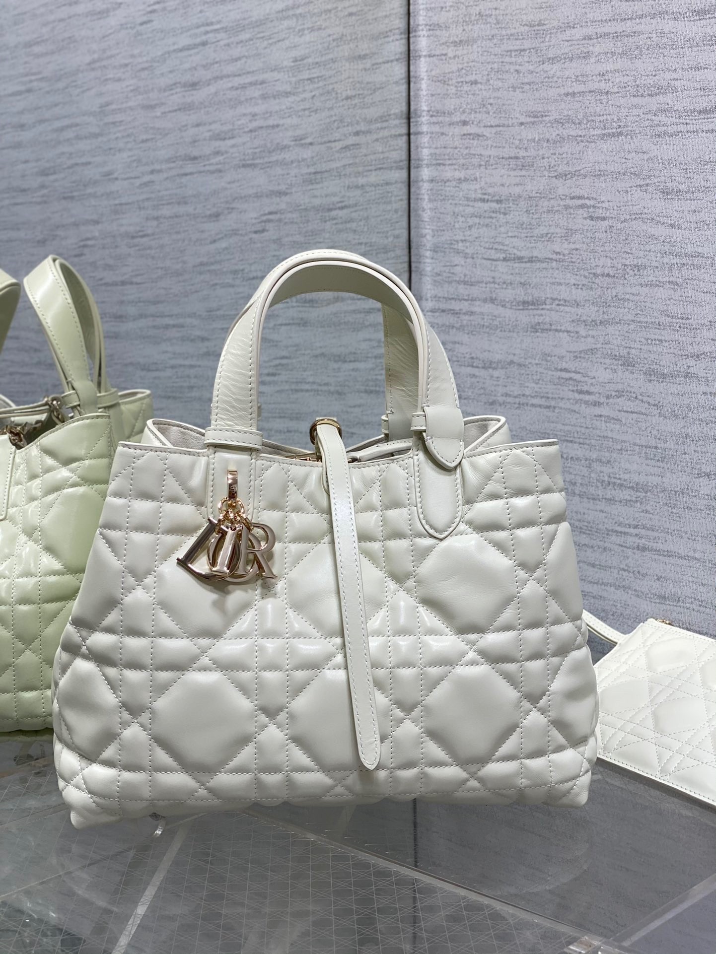 D*or toujours medium bag in white macrocannage calfskin