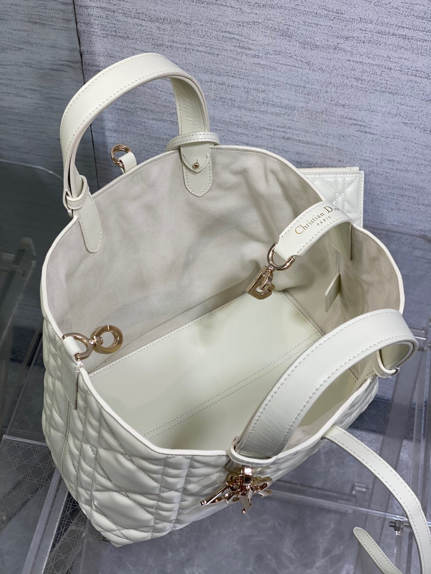 D*or toujours medium bag in white macrocannage calfskin