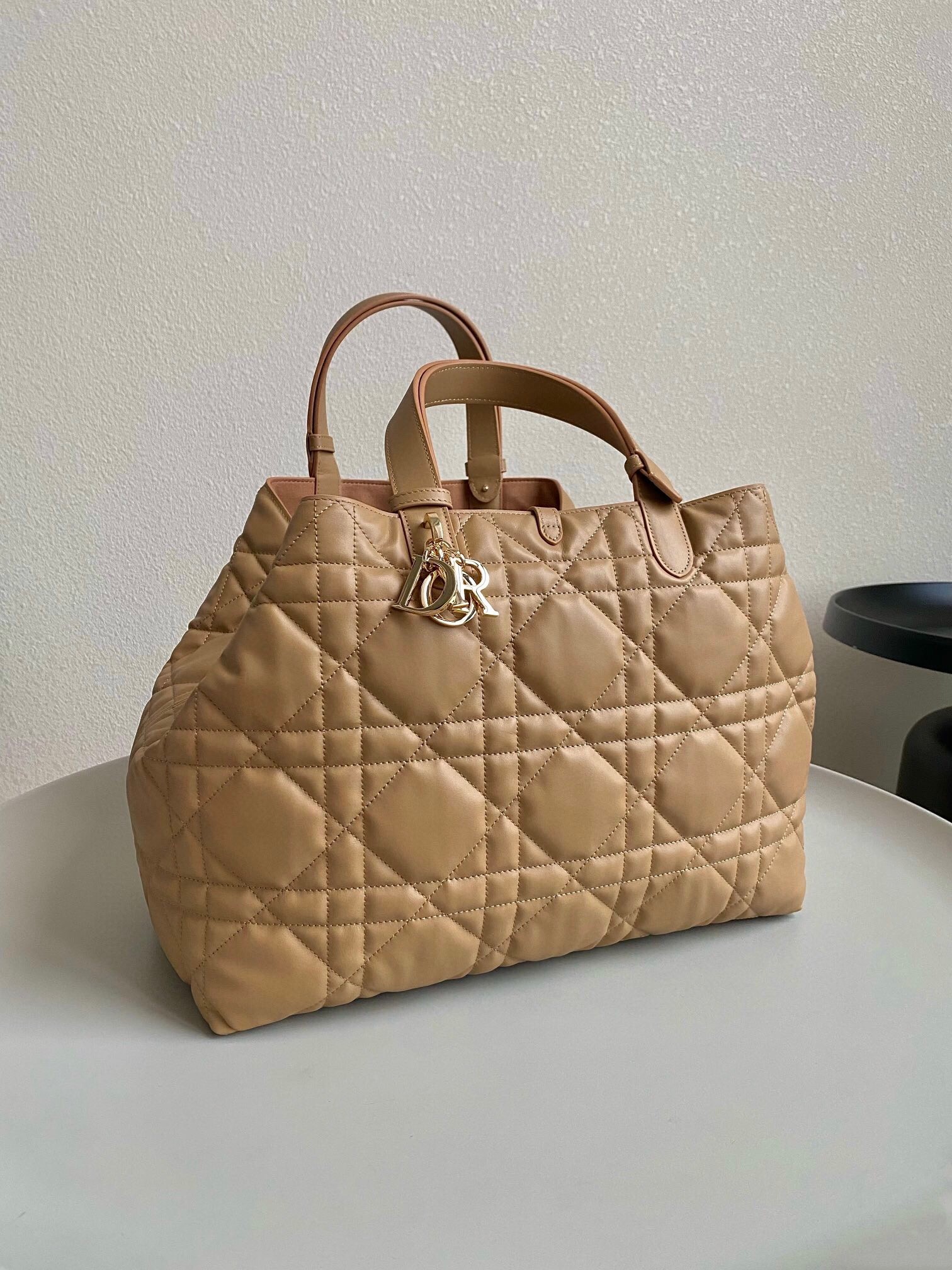 D*or toujours large bag in brown macrocannage calfskin