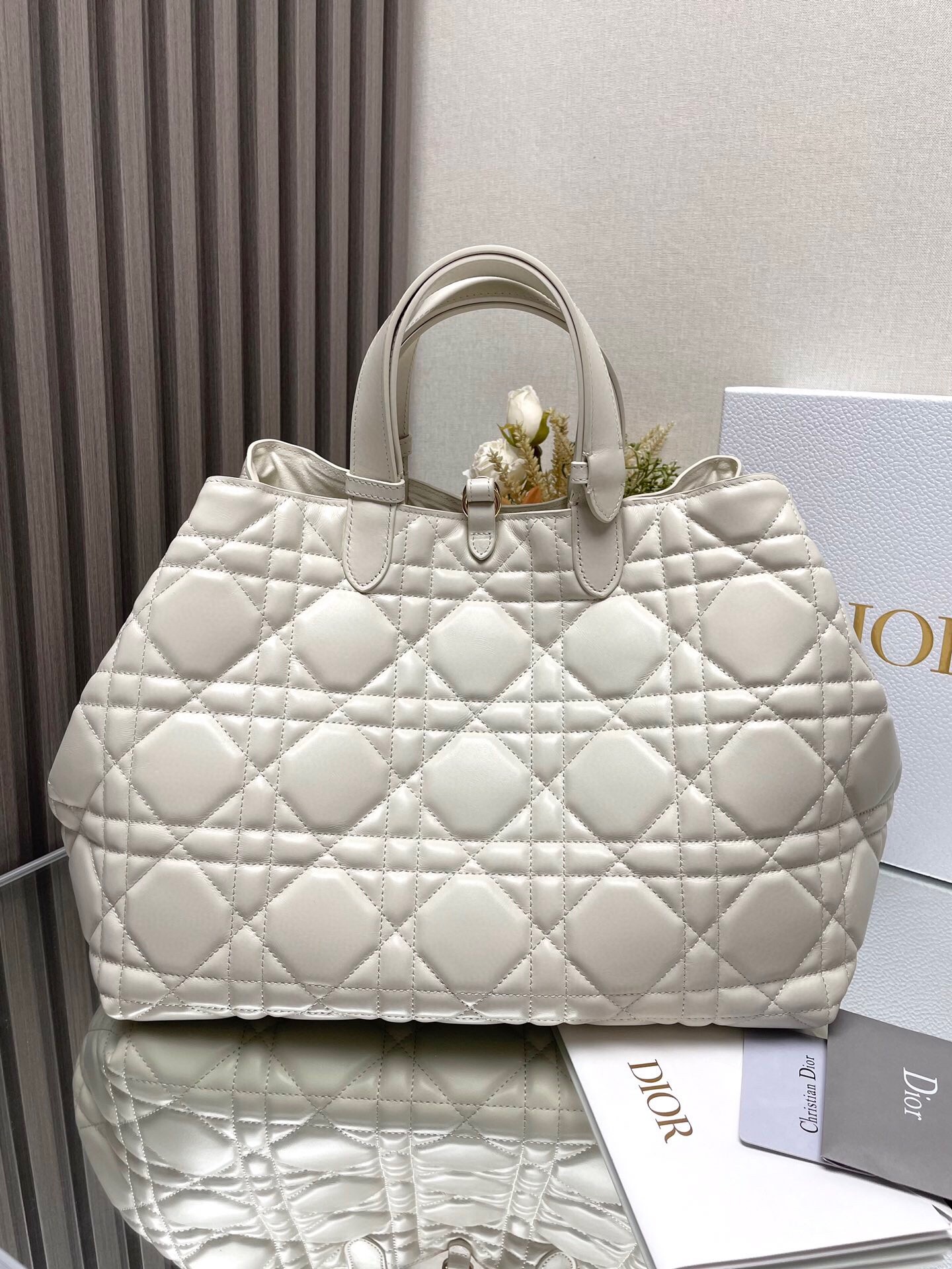 D*or toujours large bag in white macrocannage calfskin