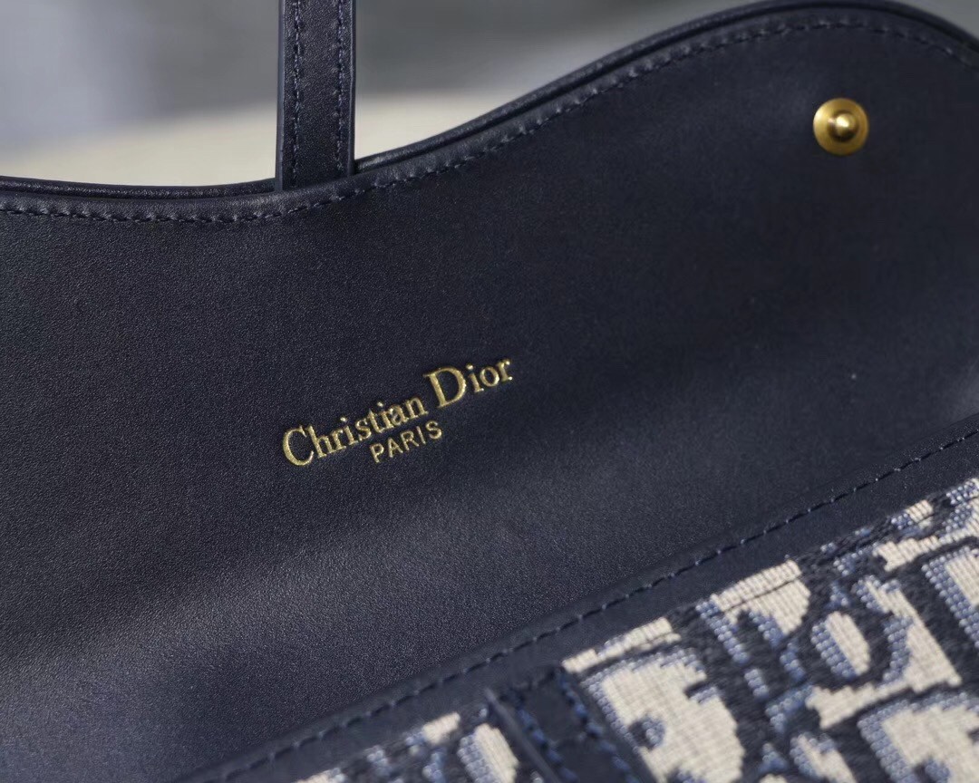 D*or saddle chain wallet in blue oblique canvas