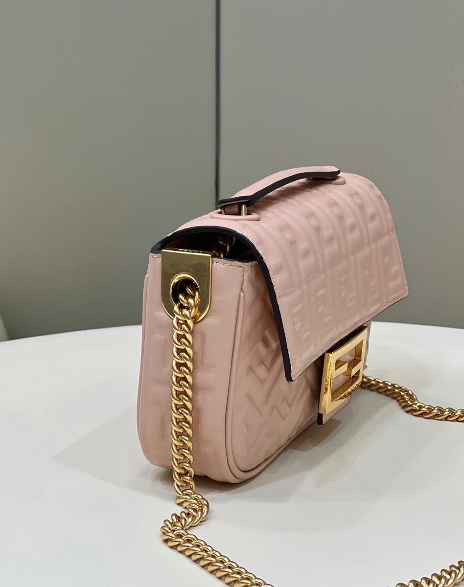 F**di baguette chain midi bag in powder nappa leather