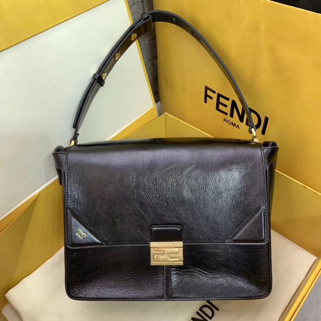 F**di large kan u bag in black glossy lambskin