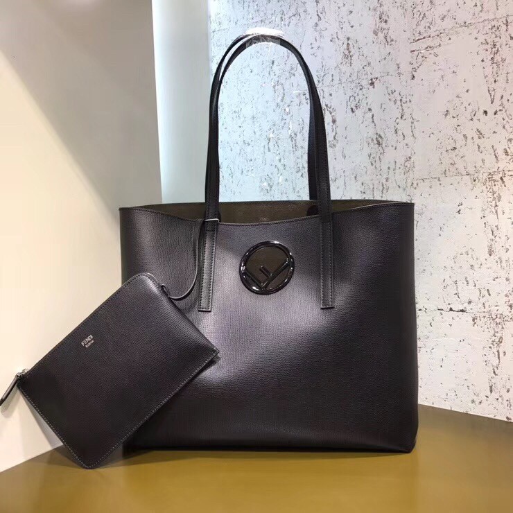 F**di black leather logo shopper bag