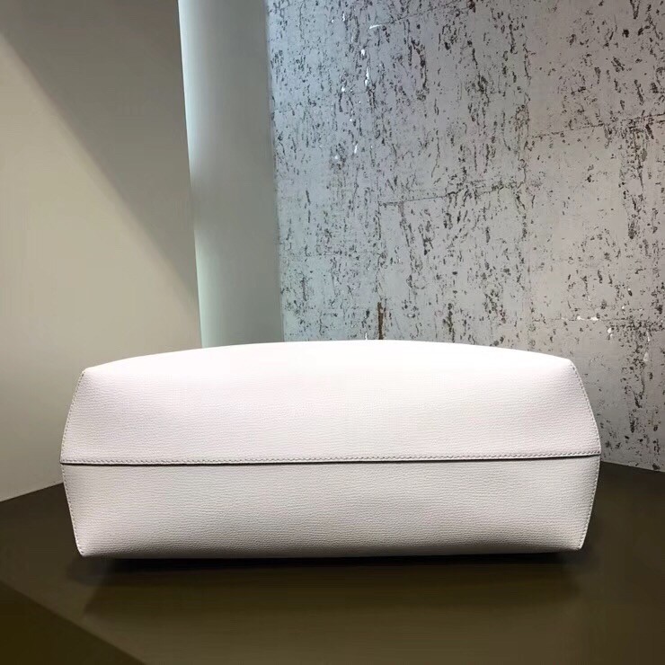 F**di white leather logo shopper bag