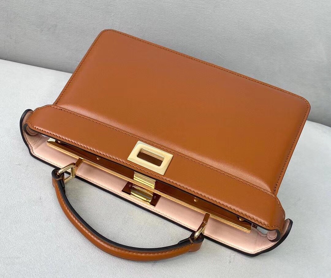 F**di peekaboo iseeu east-west bag in brown nappa