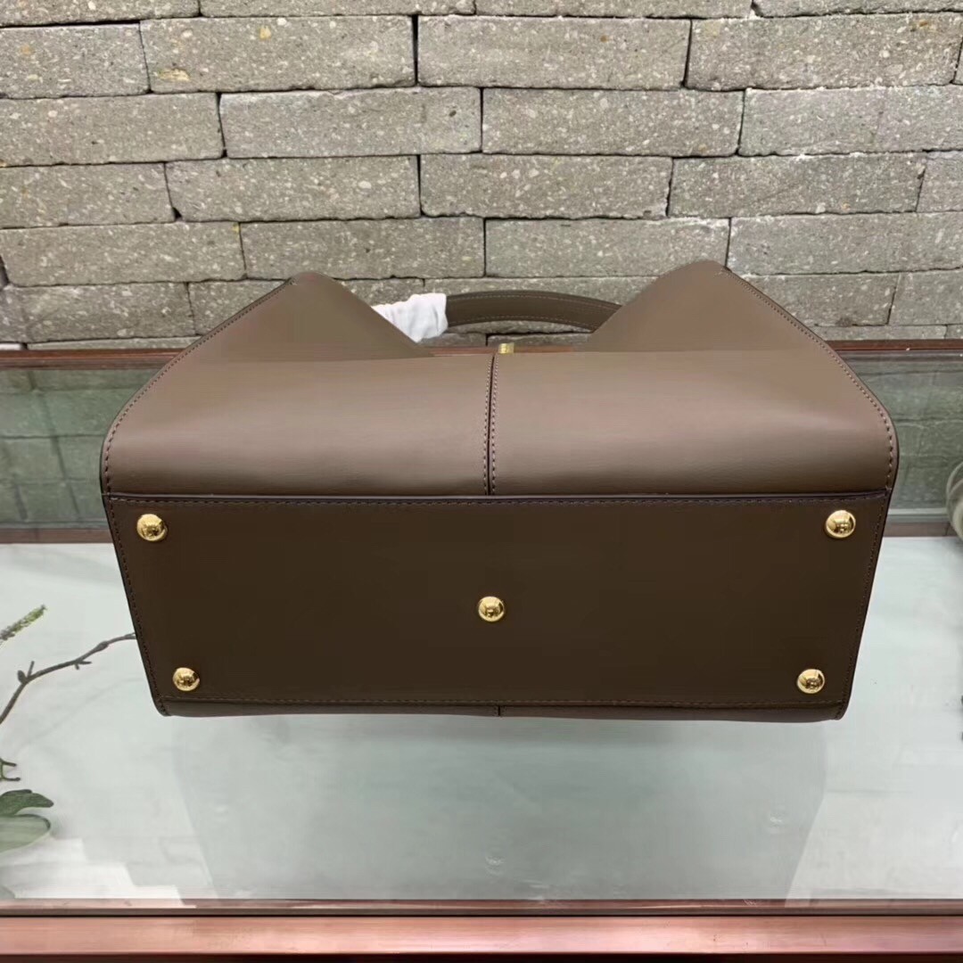 F**di brown peekaboo x lite regular bag