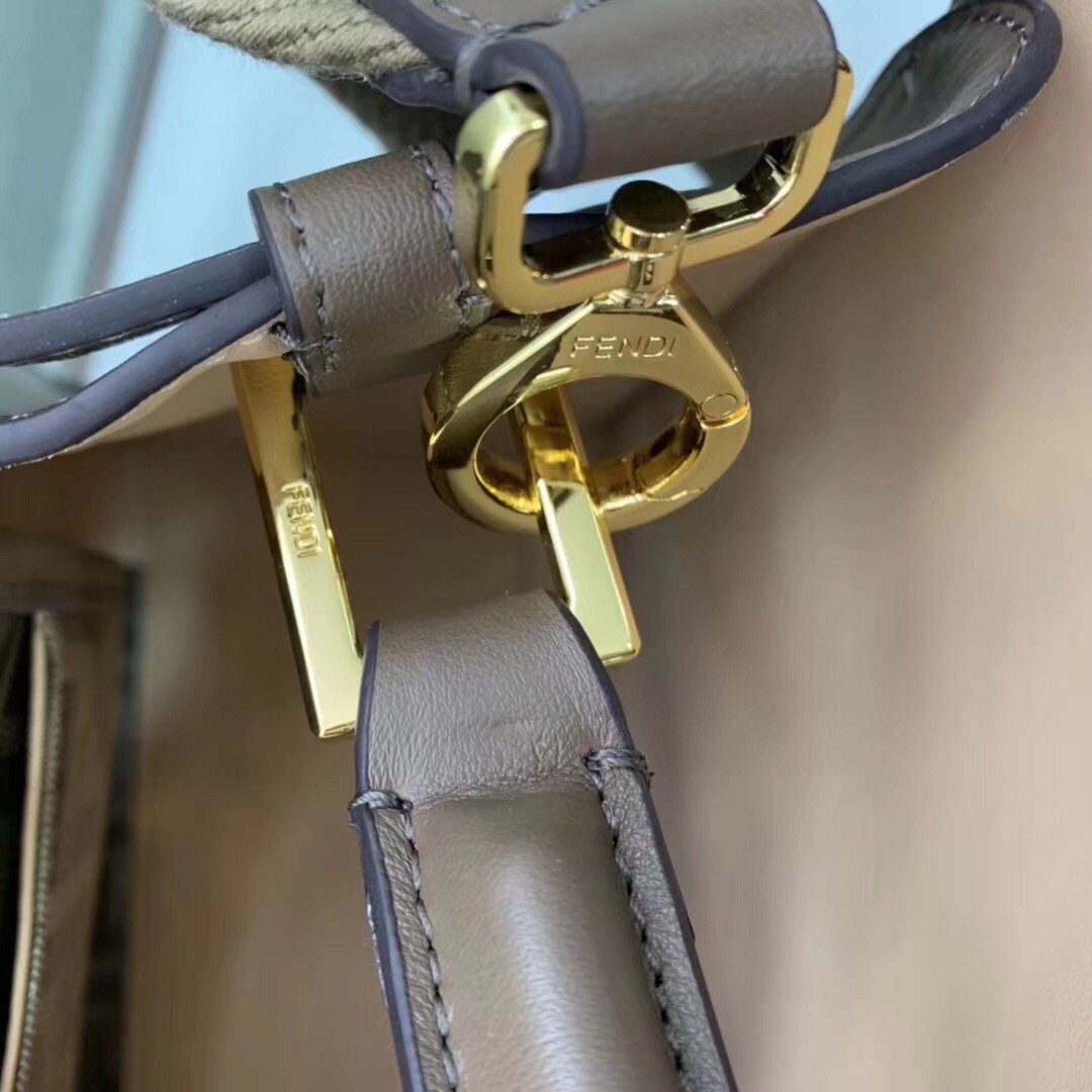F**di brown peekaboo x lite regular bag