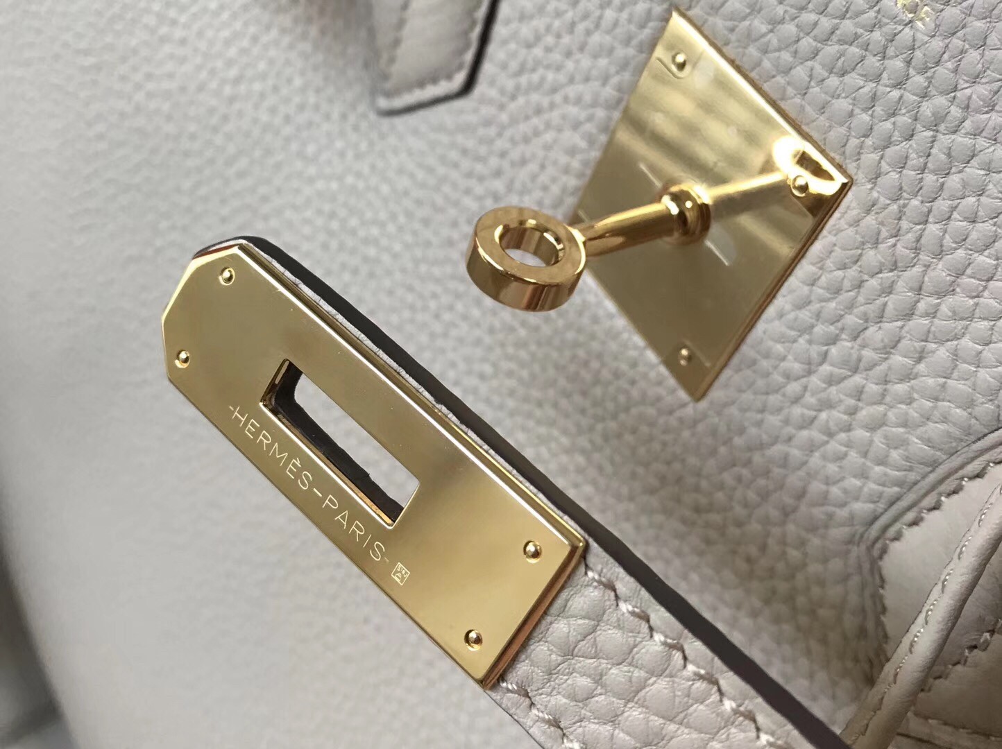 H**mes birkin 35cm bag in argile clemence leather