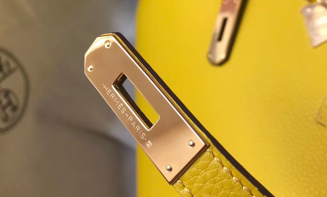 H**mes birkin 35cm bag in soleil clemence leather