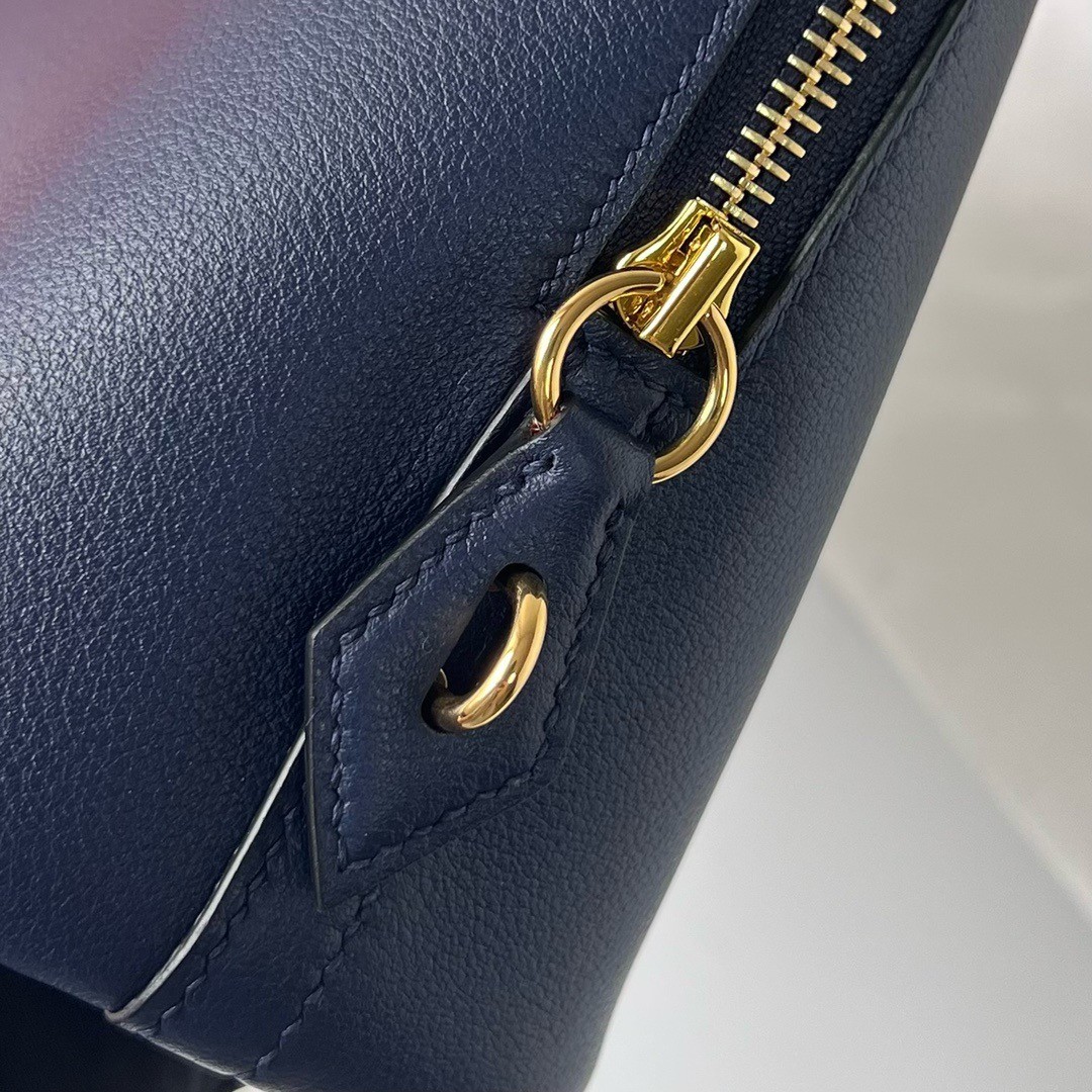 H**mes bolide 1923 25 handmade bag in blue saphir evercolor calfskin