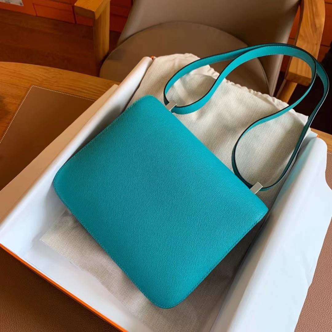 H**mes constance enamel 18 handmade bag in blue paon epsom calfskin