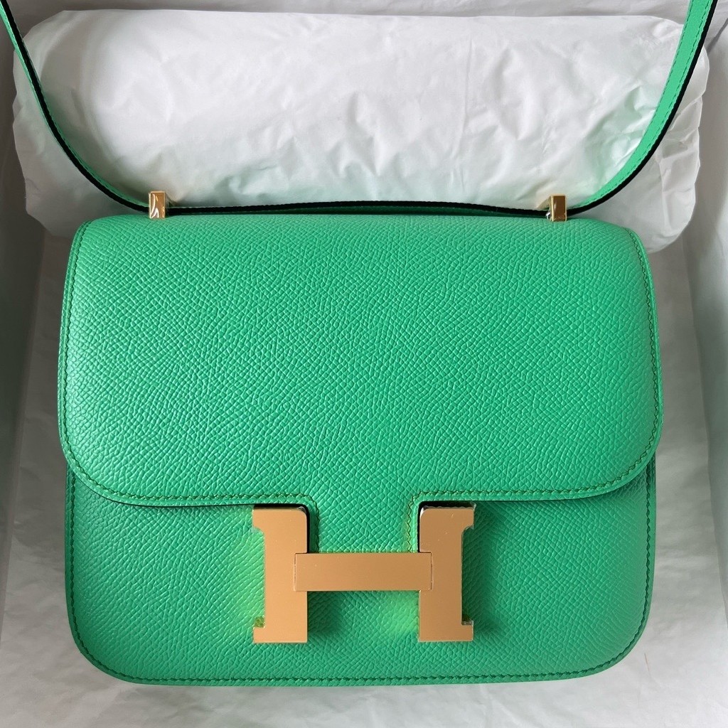 H**mes constance 18 handmade bag in vert comics epsom calfskin