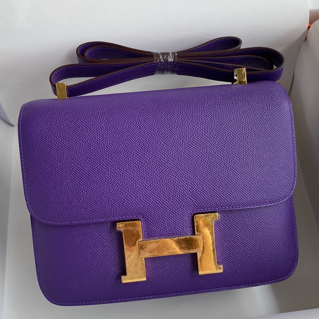 H**mes constance 24 handmade bag in crocus epsom calfskin