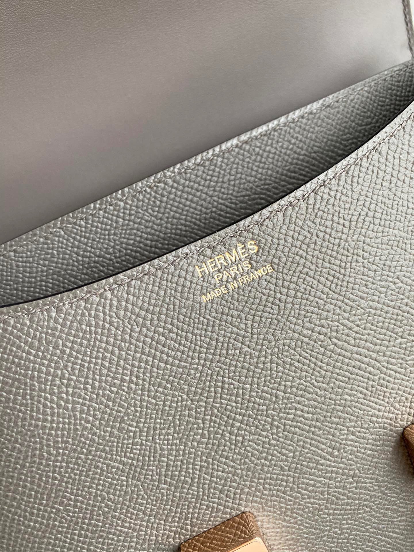 H**mes constance 24 handmade bag in etain epsom calfskin