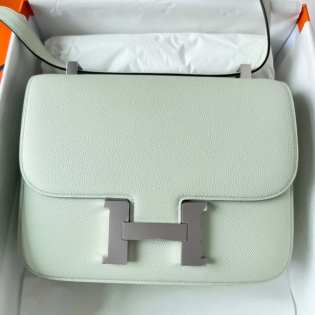 H**mes constance 24 handmade bag in vert fizz epsom calfskin