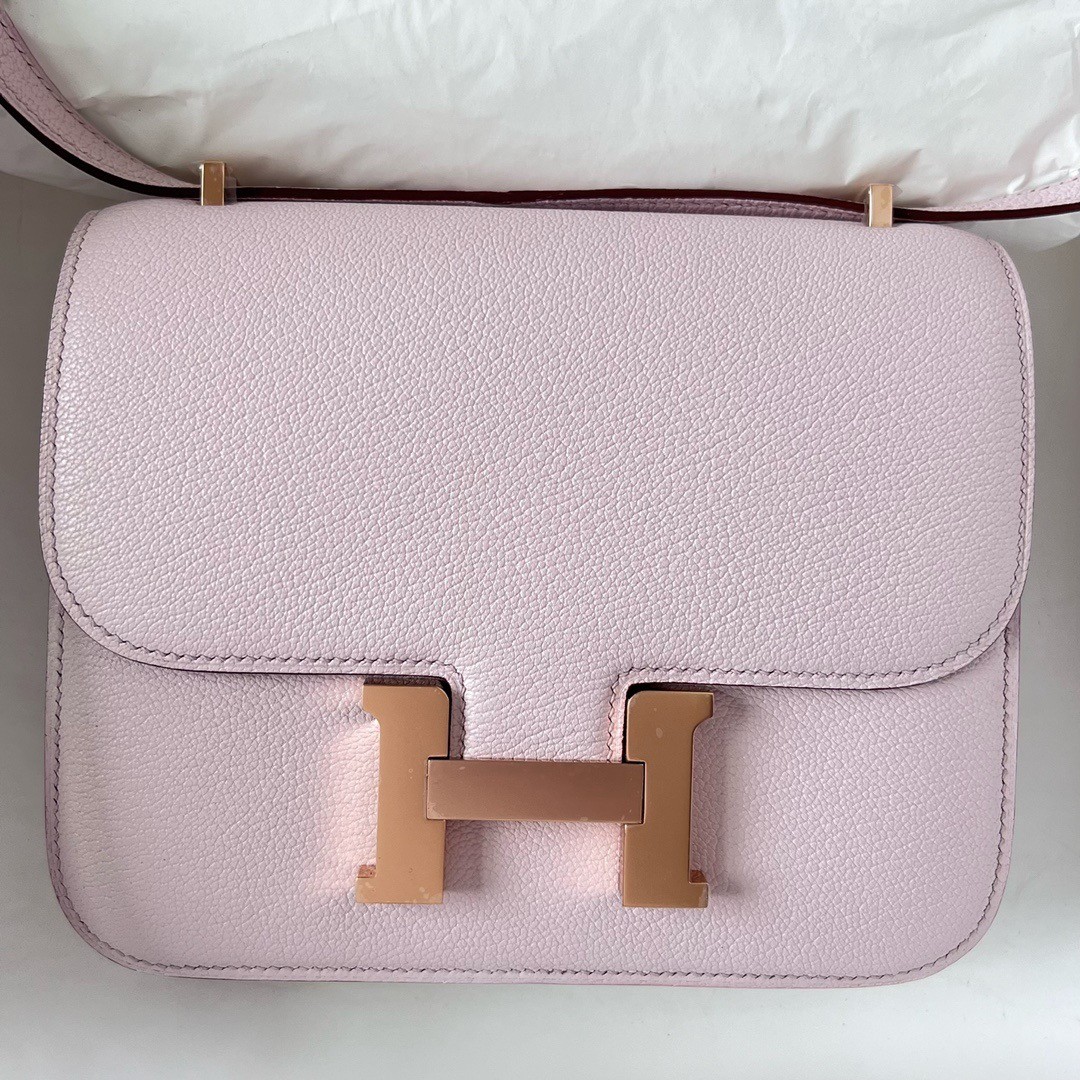 H**mes constance 1-18 mirror bag in mauve pale chevre mysore leather