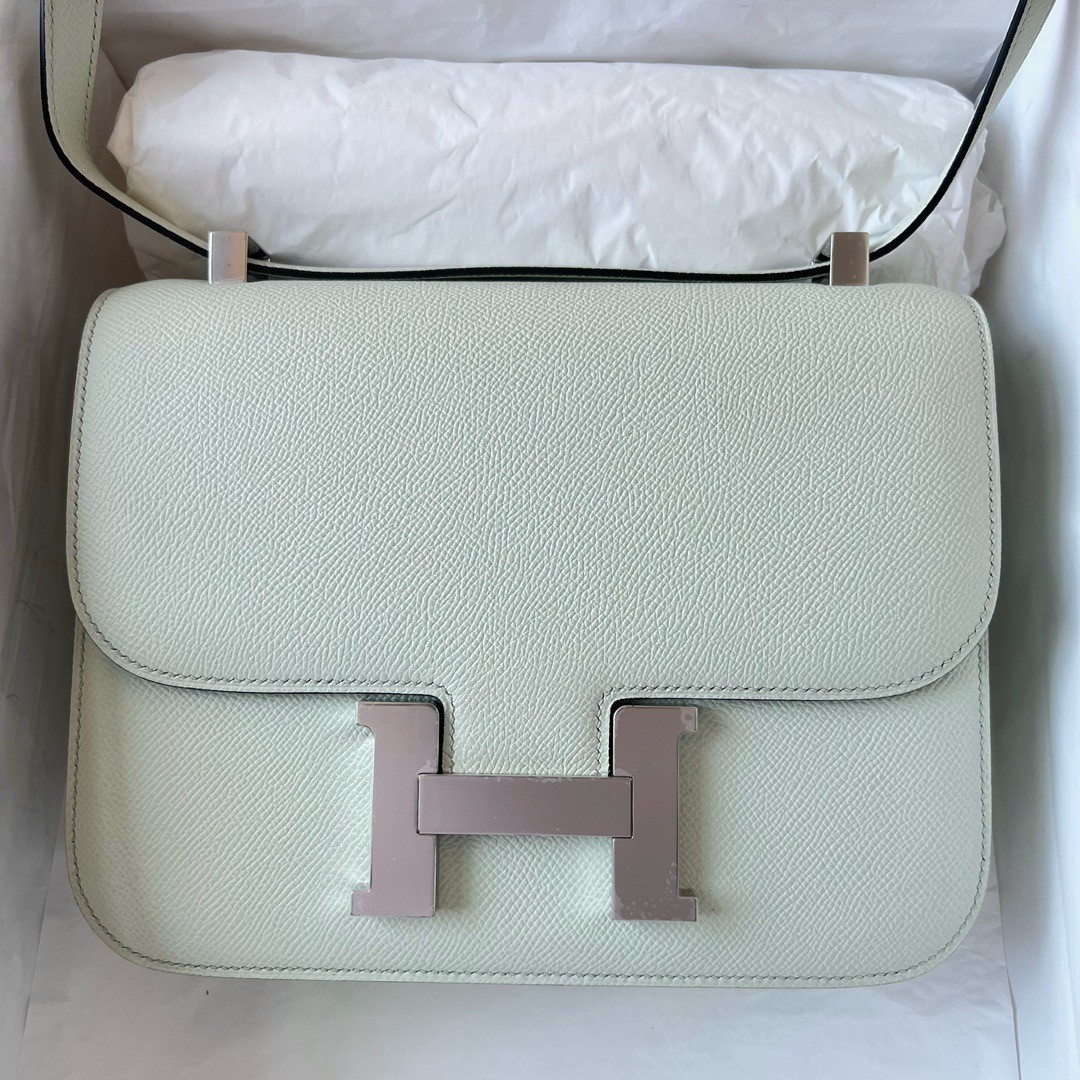 H**mes constance 1-24 mirror bag in vert fizz epsom calfskin