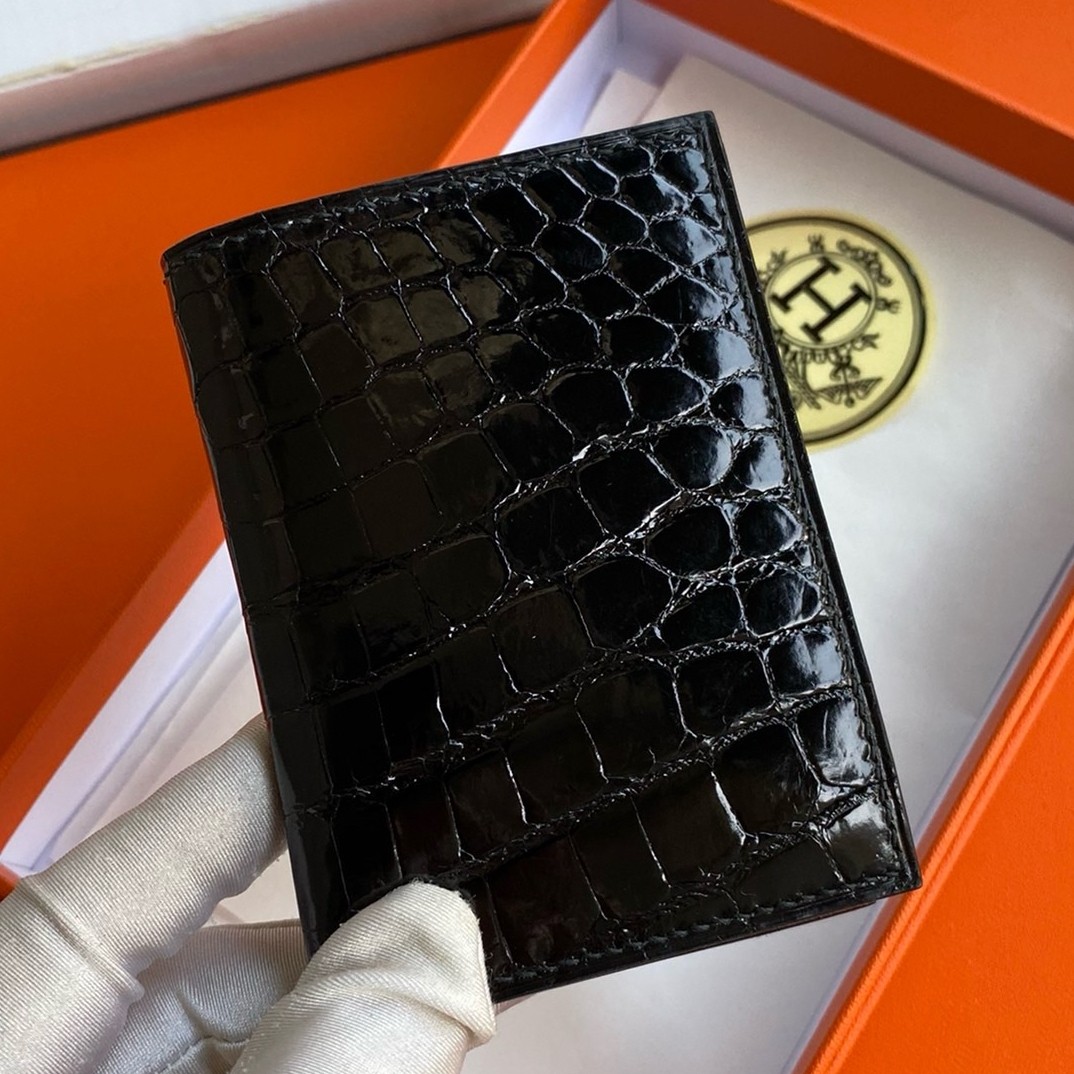 H**mes mc² euclide card holder in black shiny alligator leather