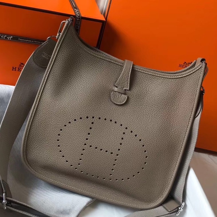 H**mes evelyne iii 29 pm bag in tourterelle clemence leather