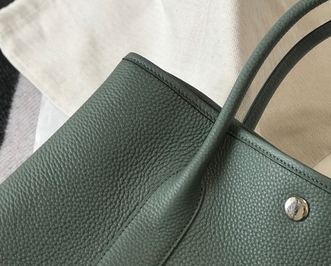 H**mes garden party 36 bag in vert amanda clemence leather