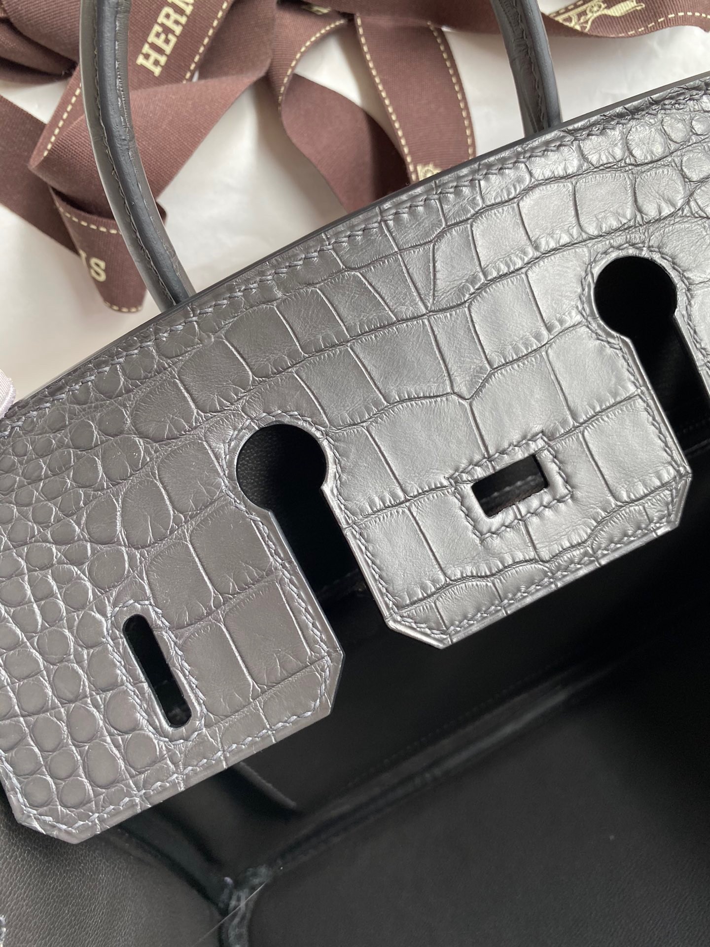 H**mes birkin 25 retourne handmade bag in graphite matte alligator leather