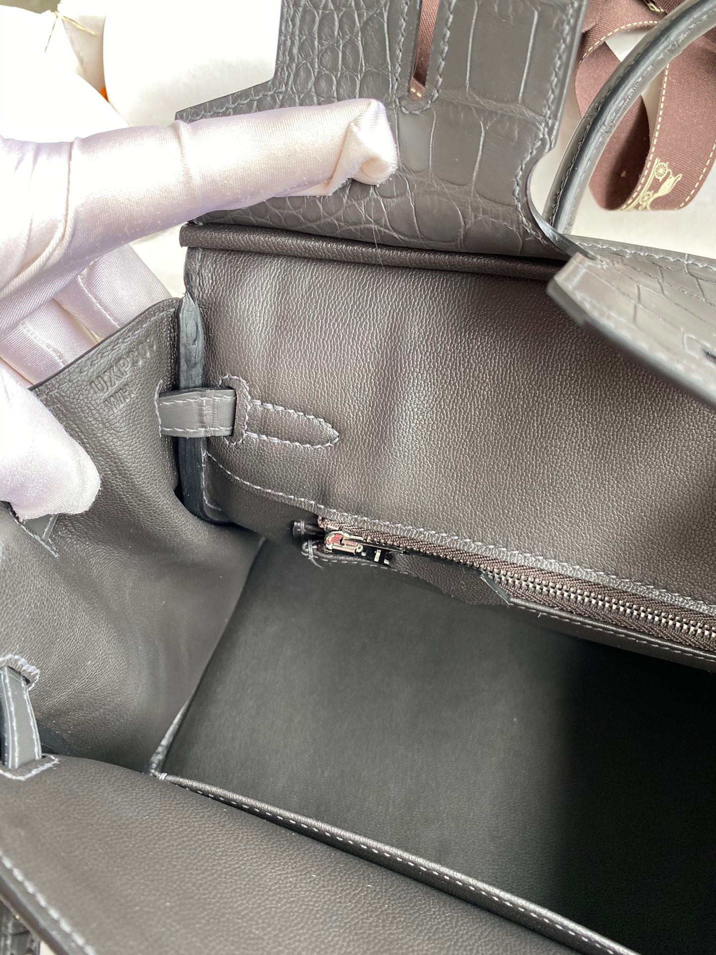 H**mes birkin 25 retourne handmade bag in graphite matte alligator leather