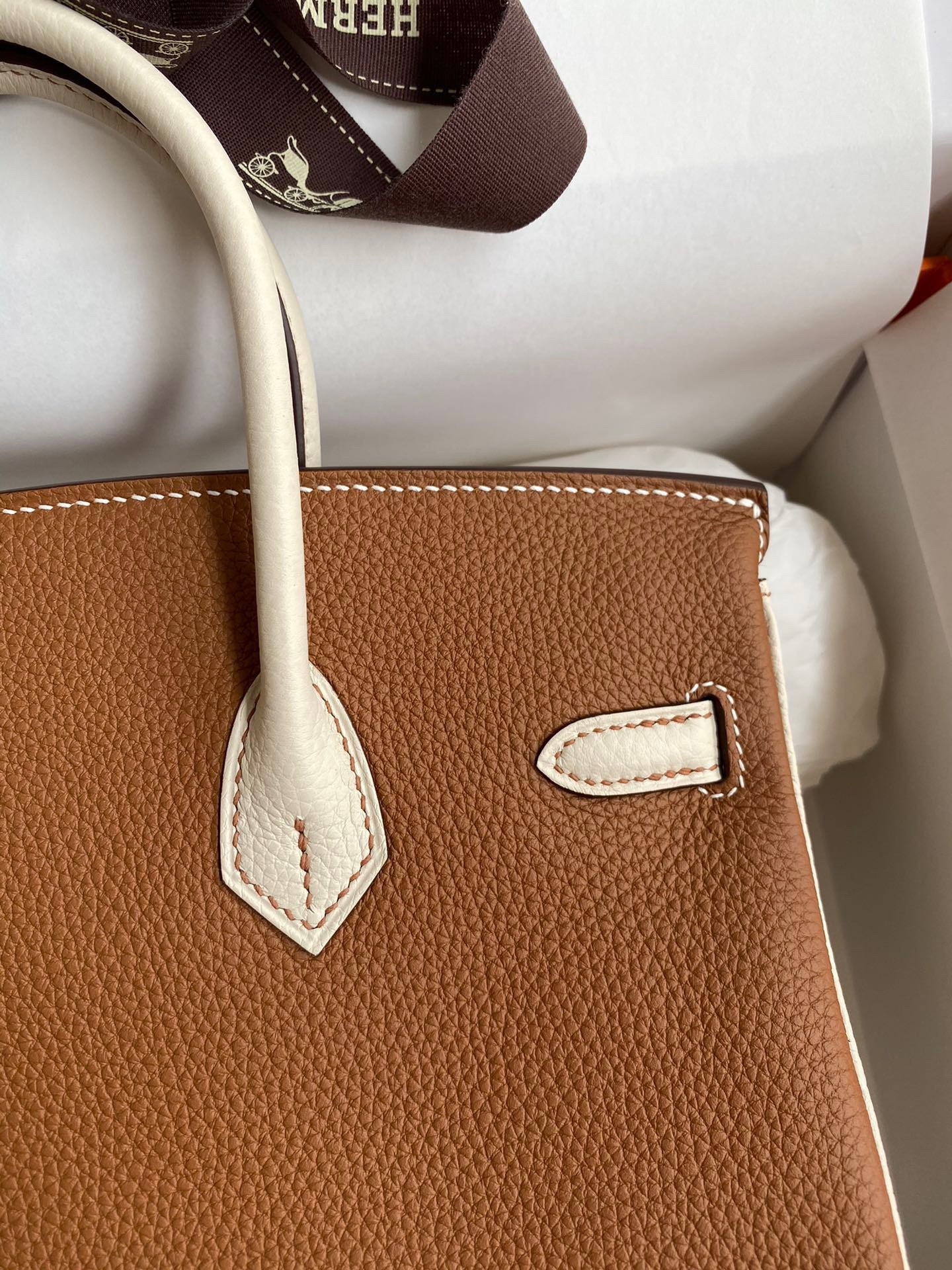 H**mes hss birkin 25 bicolor bag in gold and craie clemence leather