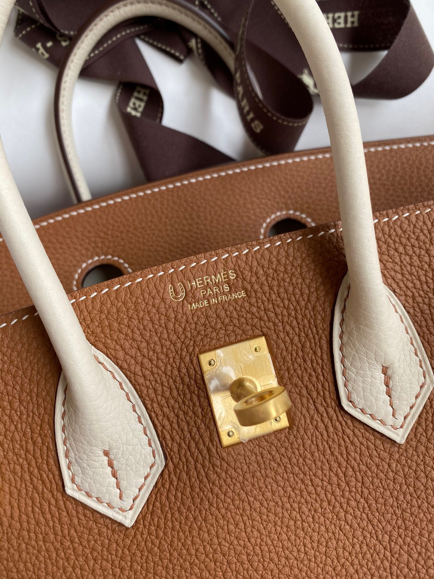 H**mes hss birkin 25 bicolor bag in gold and craie clemence leather