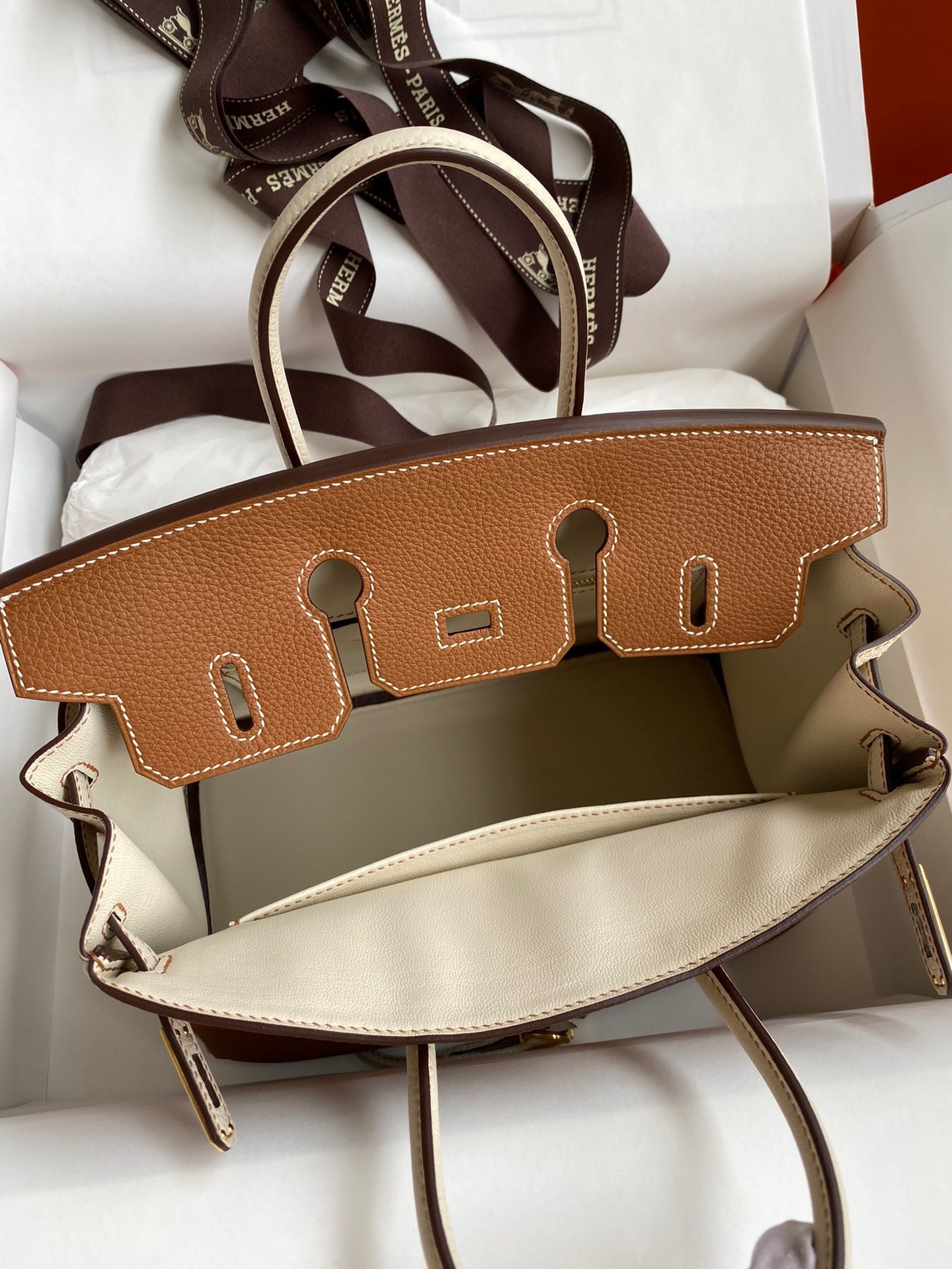 H**mes hss birkin 25 bicolor bag in gold and craie clemence leather