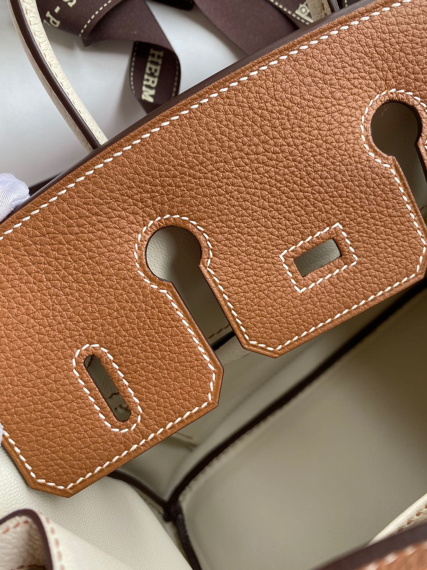 H**mes hss birkin 25 bicolor bag in gold and craie clemence leather