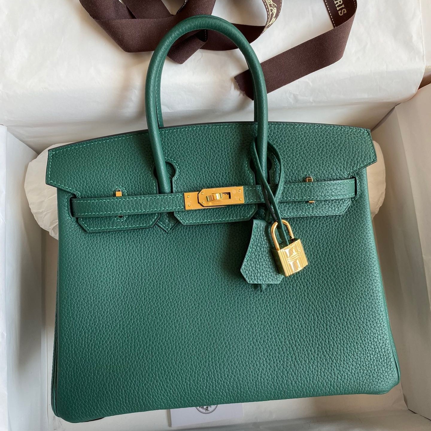 H**mes birkin 25 retourne handmade bag in malachite clemence leather