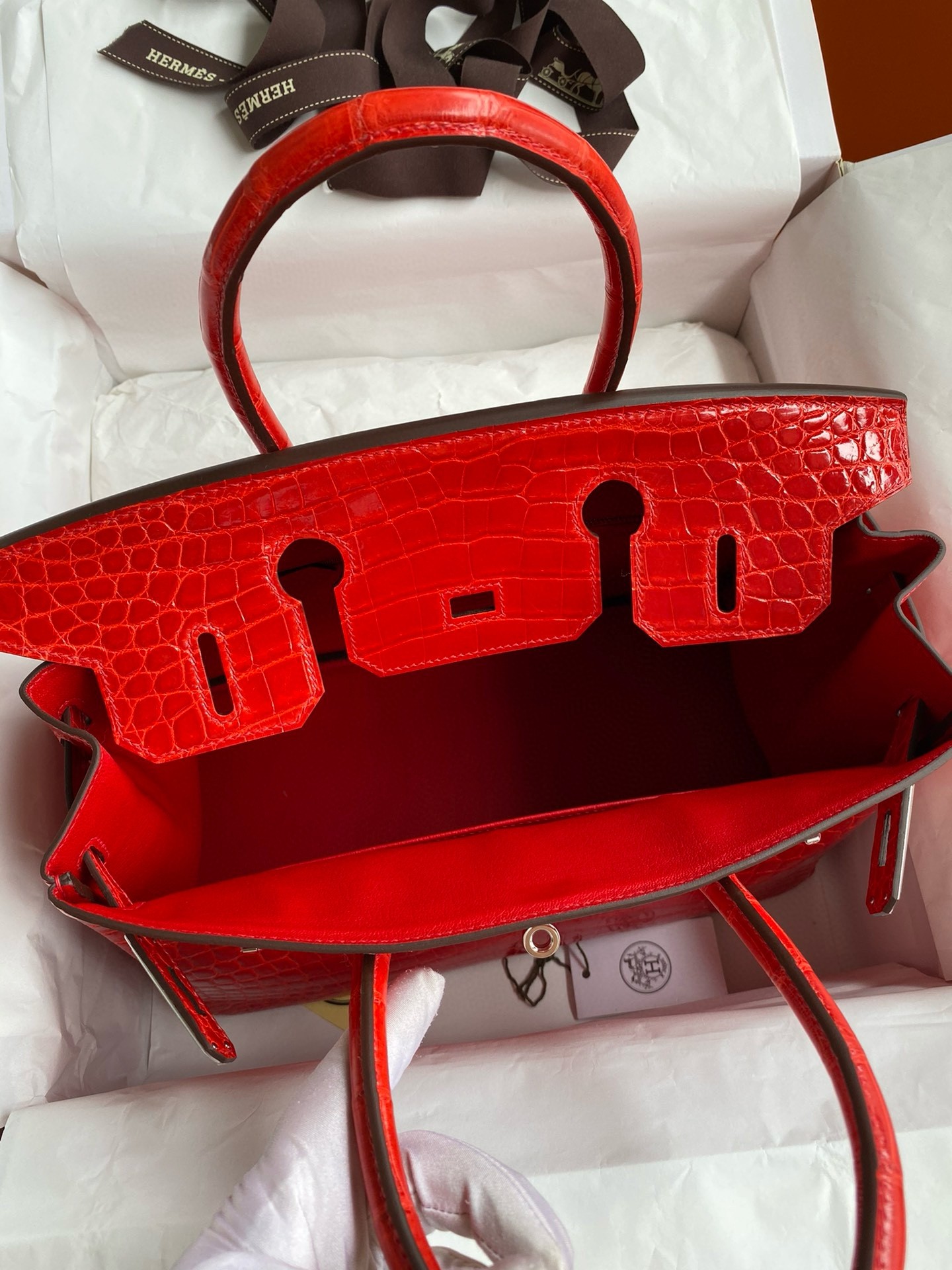 H**mes birkin 25 handmade bag in red crocodile niloticus shiny skin