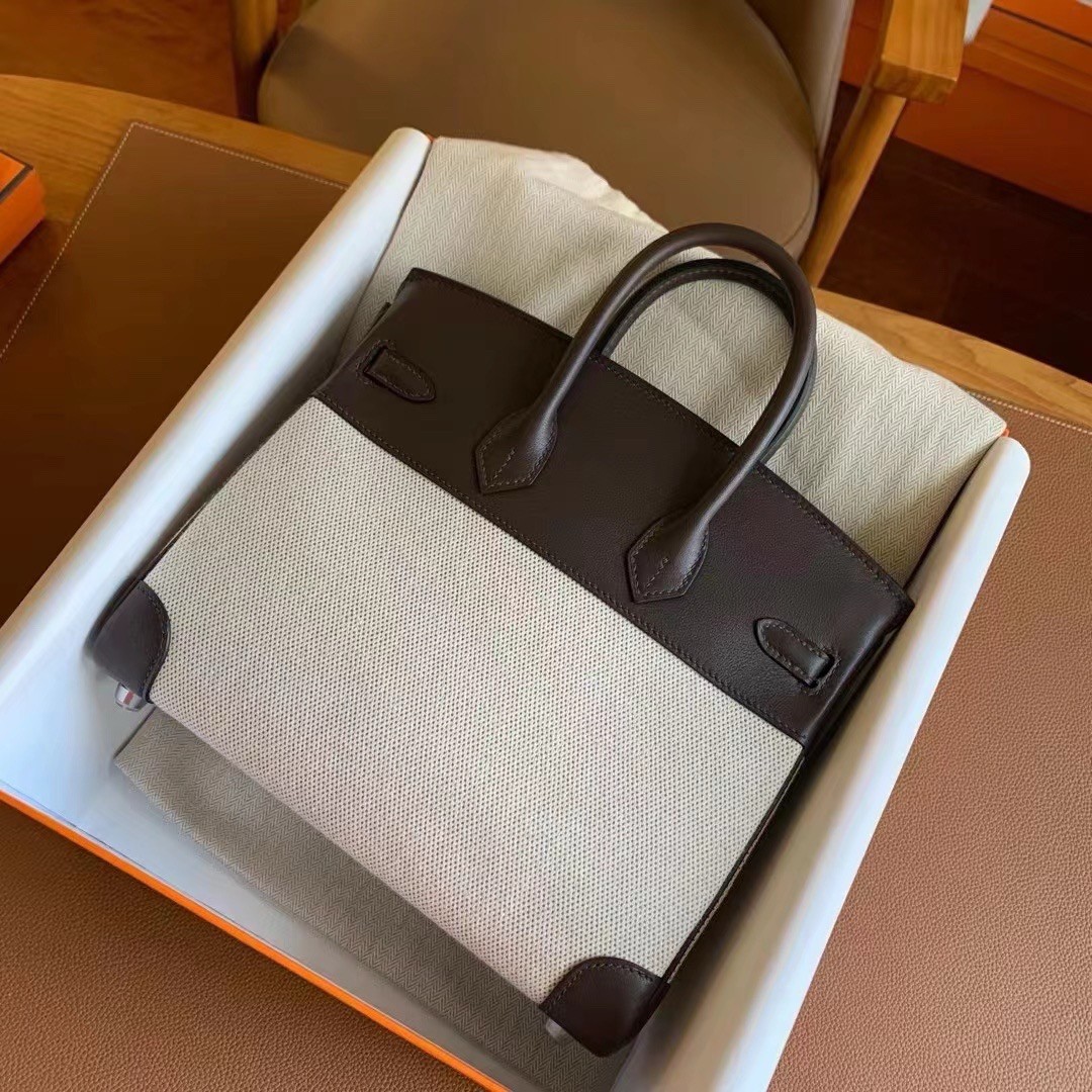 H**mes birkin 25 handmade bag in toile & chocolat swift leather
