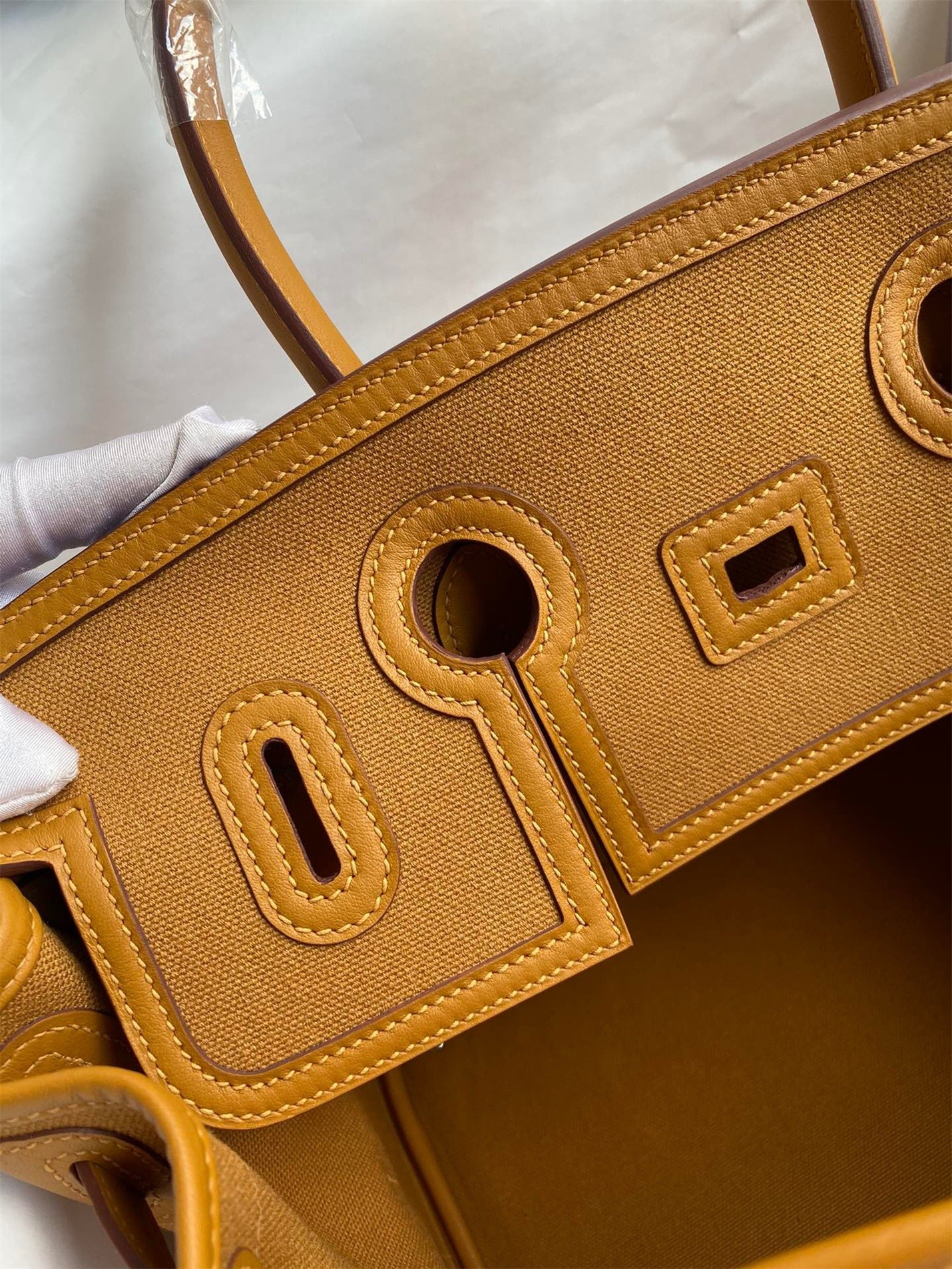 H**mes cargo birkin 35cm limited-edition bag in sesame canvas