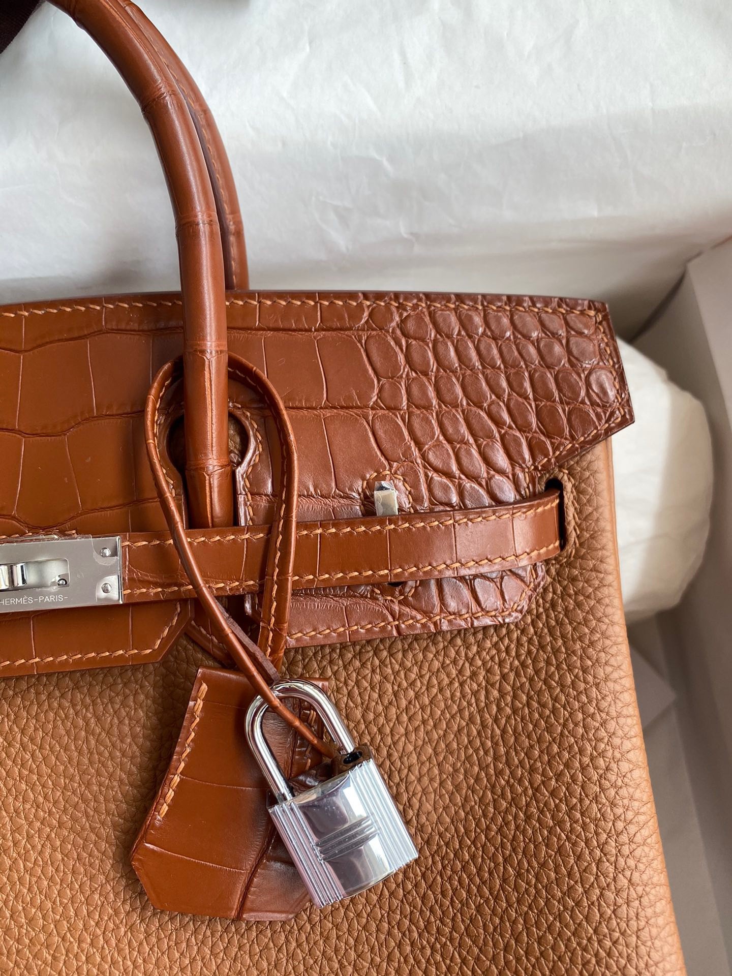 H**mes touch birkin 25 bag in gold togo and matte alligator leather